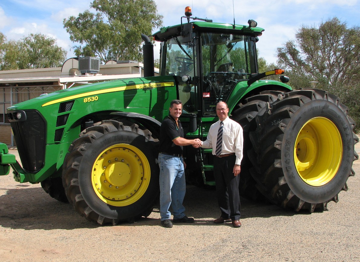 John Deere планирует открыть производство в Казахстане